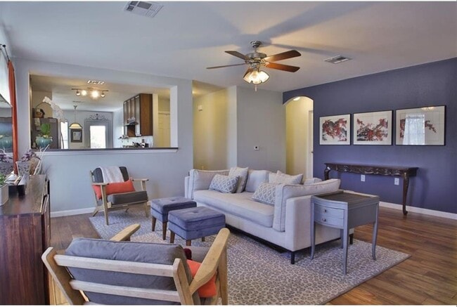 Building Photo - 7637 Cayenne Ln