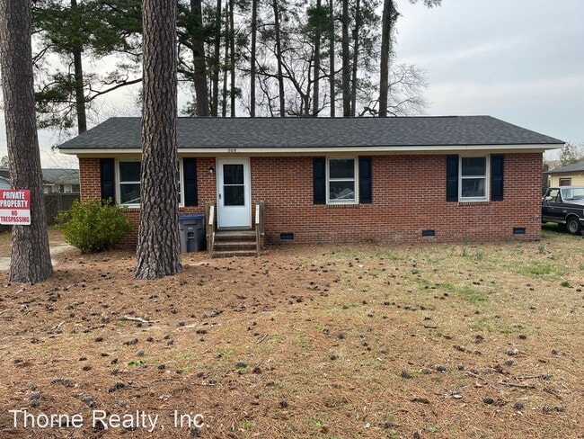Primary Photo - 4 br, 1.5 bath House - 508 Canary Drive