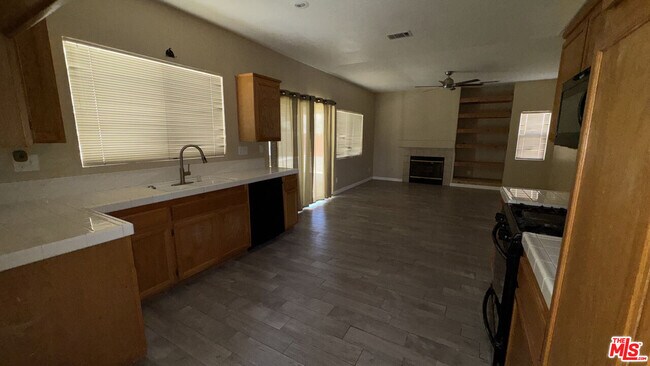 Building Photo - 9465 Nickellaus Ct
