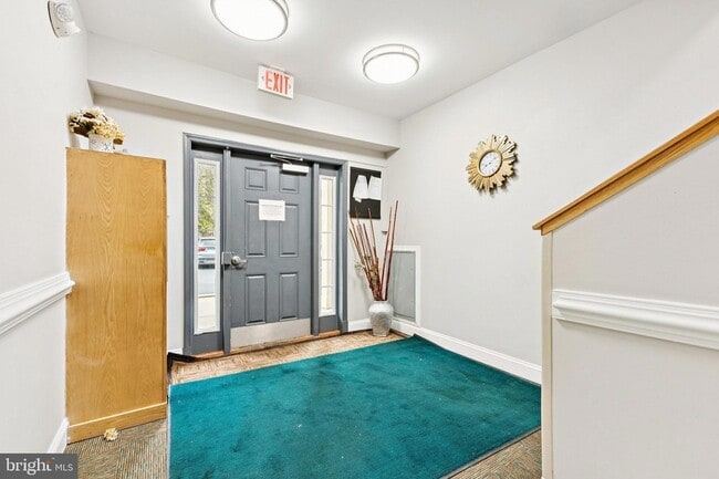 Building Photo - 11328 Westbrook Mill Ln