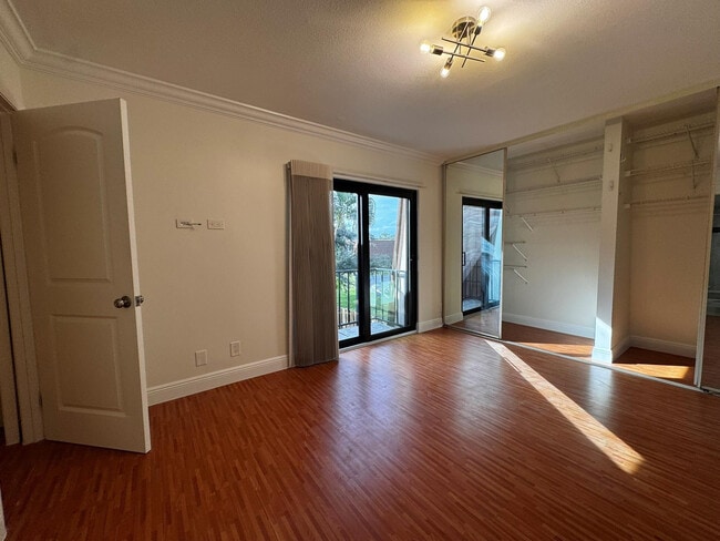 Building Photo - 3205 Spanish Wells Dr