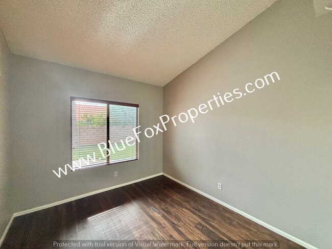 Building Photo - 2621 W Camino Del Deseo