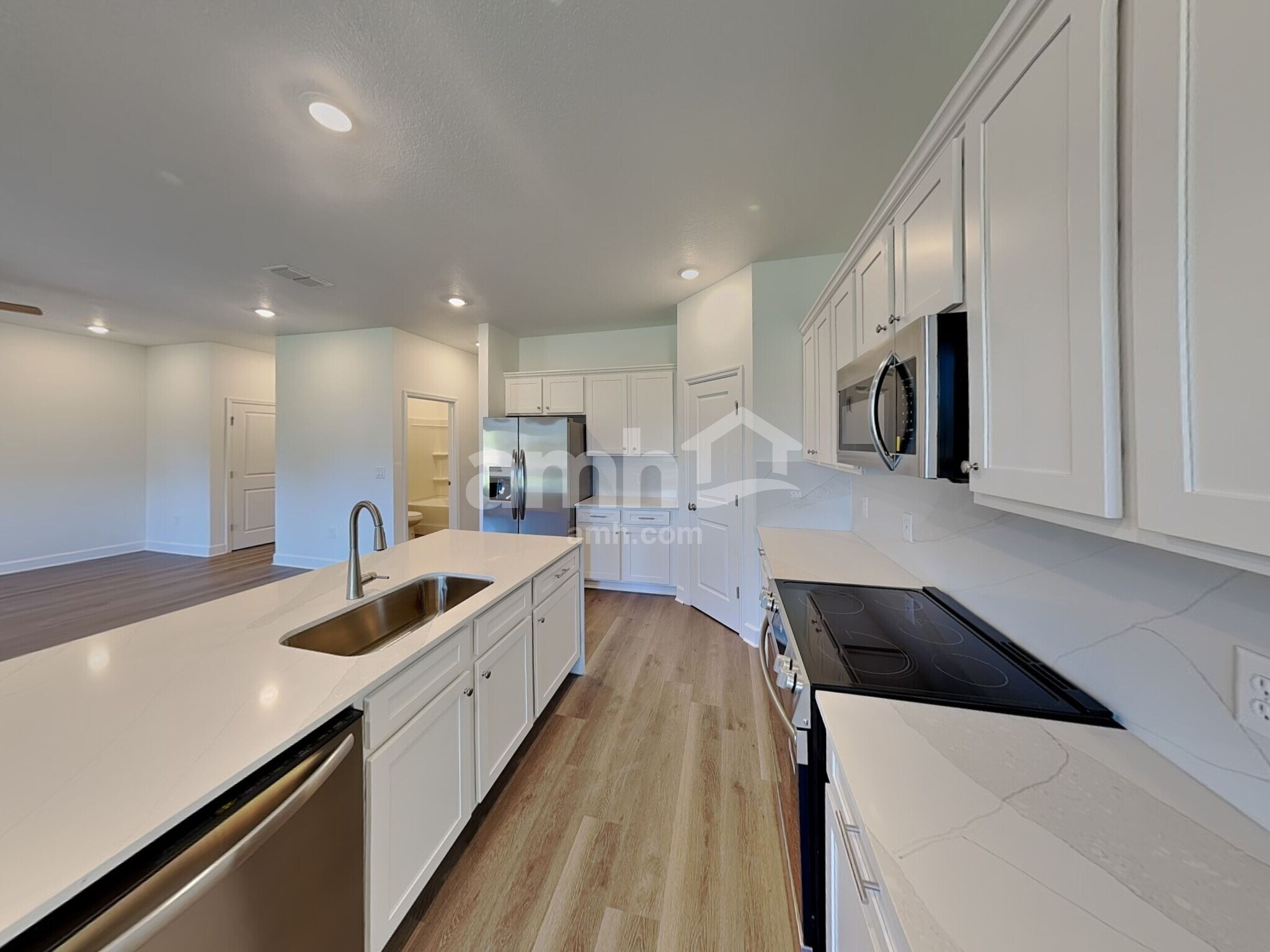 Building Photo - 16536 Cheyanne Ct