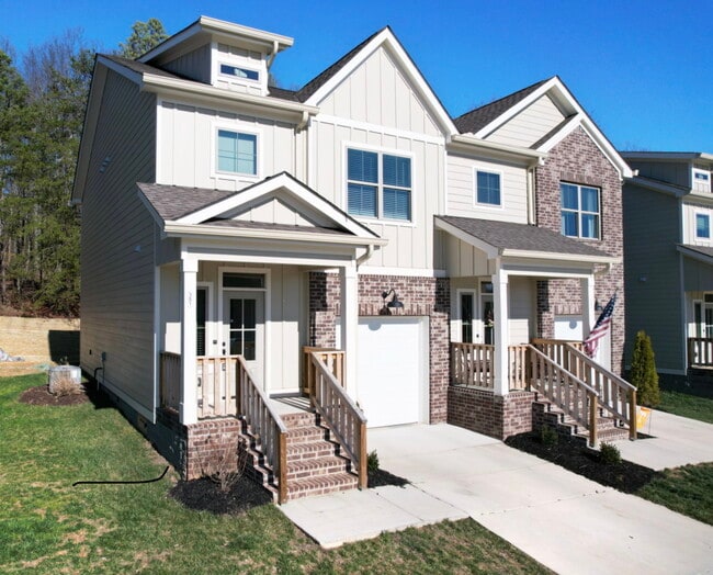 Building Photo - 353 Hungry Hollow Rd SE