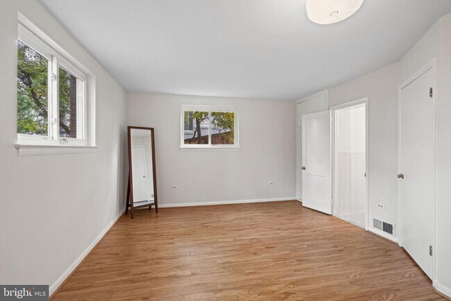 Building Photo - 5108 Baltimore Ave
