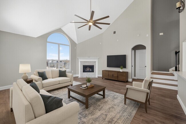 Building Photo - 6272 N Fawnlake Dr