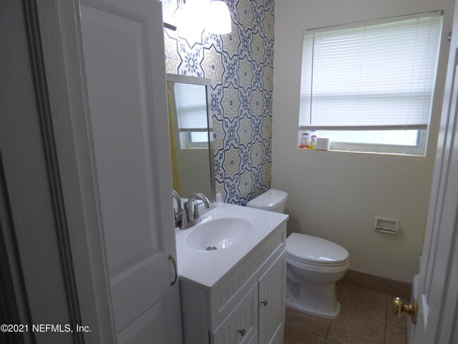 Building Photo - 5166 Camille Ave