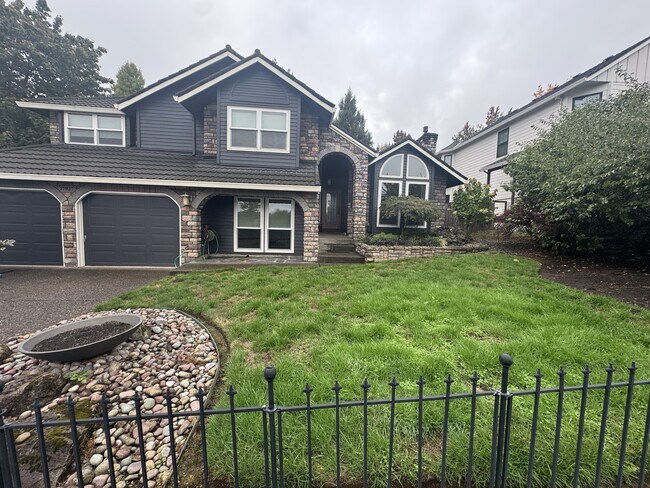 Building Photo - 17927 Ridge Lake Dr