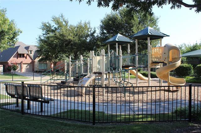 Building Photo - 8619 Naomi St