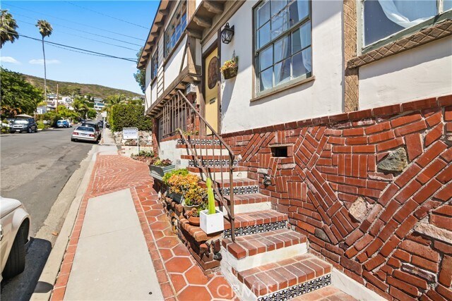 Building Photo - 1290 N Coast Hwy