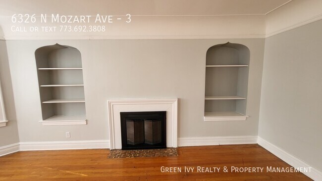 Building Photo - Beautiful 3 Bed in West Ridge