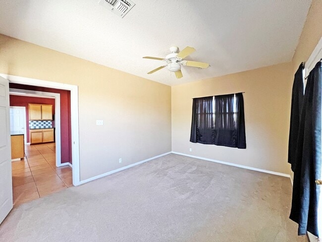 Building Photo - 101 Capt Lee