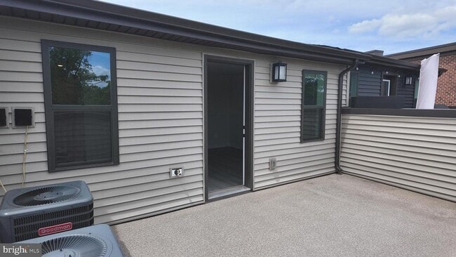 Building Photo - 12853 Milling Stone Terrace