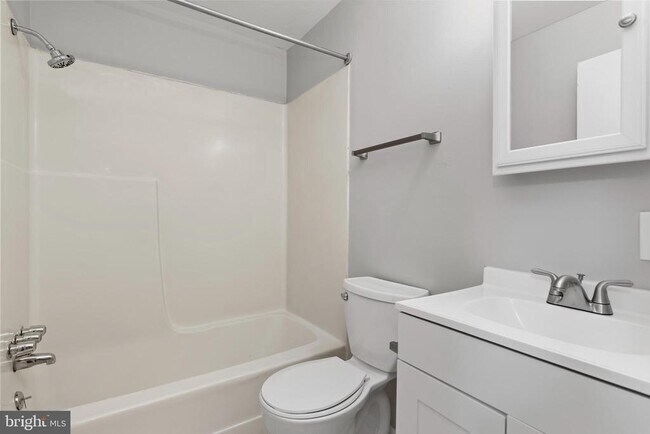 Building Photo - 4341 Carlisle Pike