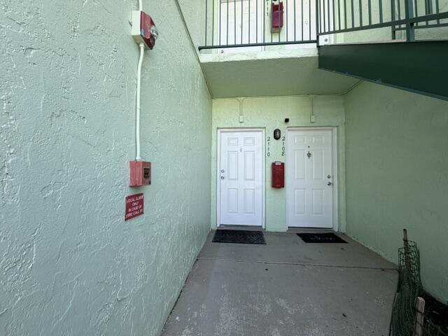 Building Photo - 4096 N Pine Island Rd