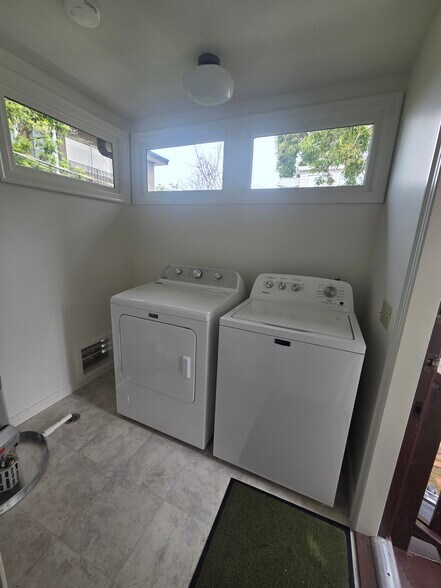 Building Photo - 1815 Francisco St