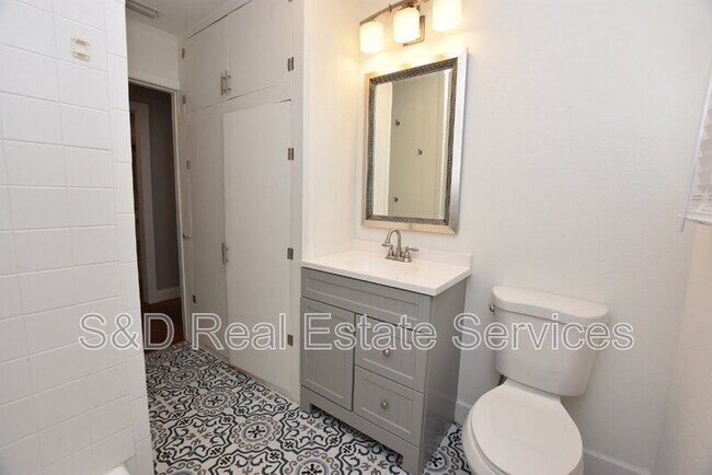 Building Photo - 312 Cannon St