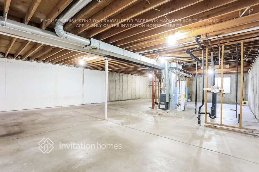 Building Photo - 17341 E Wagontrail Pkwy