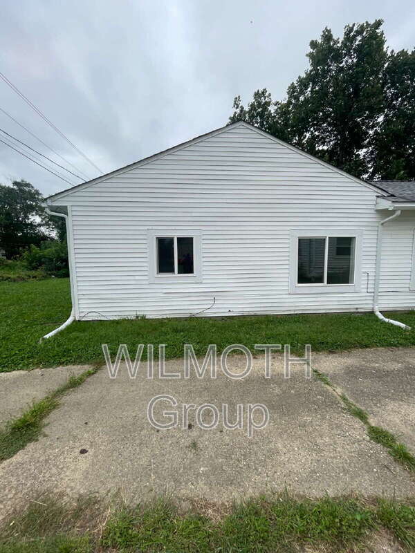 Building Photo - 6228 East 21st St