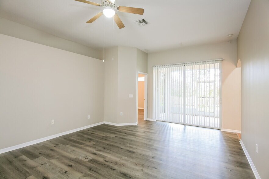 Building Photo - 22753 Beltrees Ct