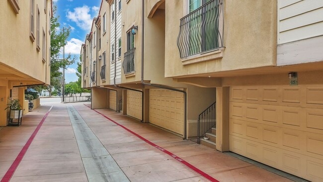 Building Photo - 26404 S Vermont Ave