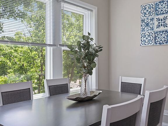 Building Photo - 1111 Bonnie Brae Pl