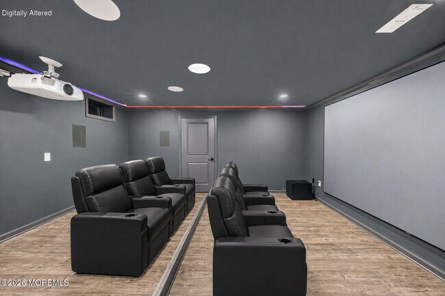 Building Photo - 319 Tulip Ct