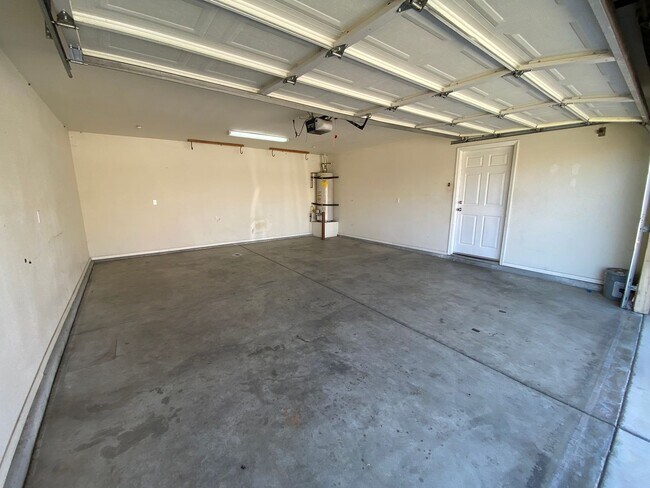 Building Photo - 2109 Bella Oaks Dr