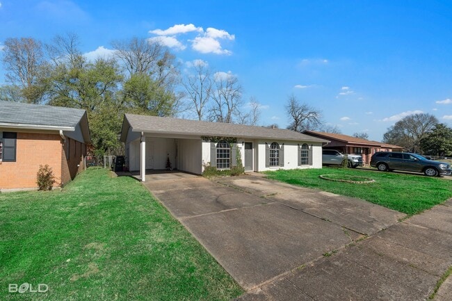 Building Photo - 1419 Teekell St