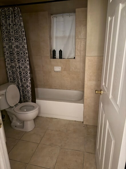 Building Photo - 20 S 14th St