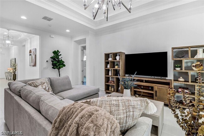 Building Photo - 9264 Glenforest Dr