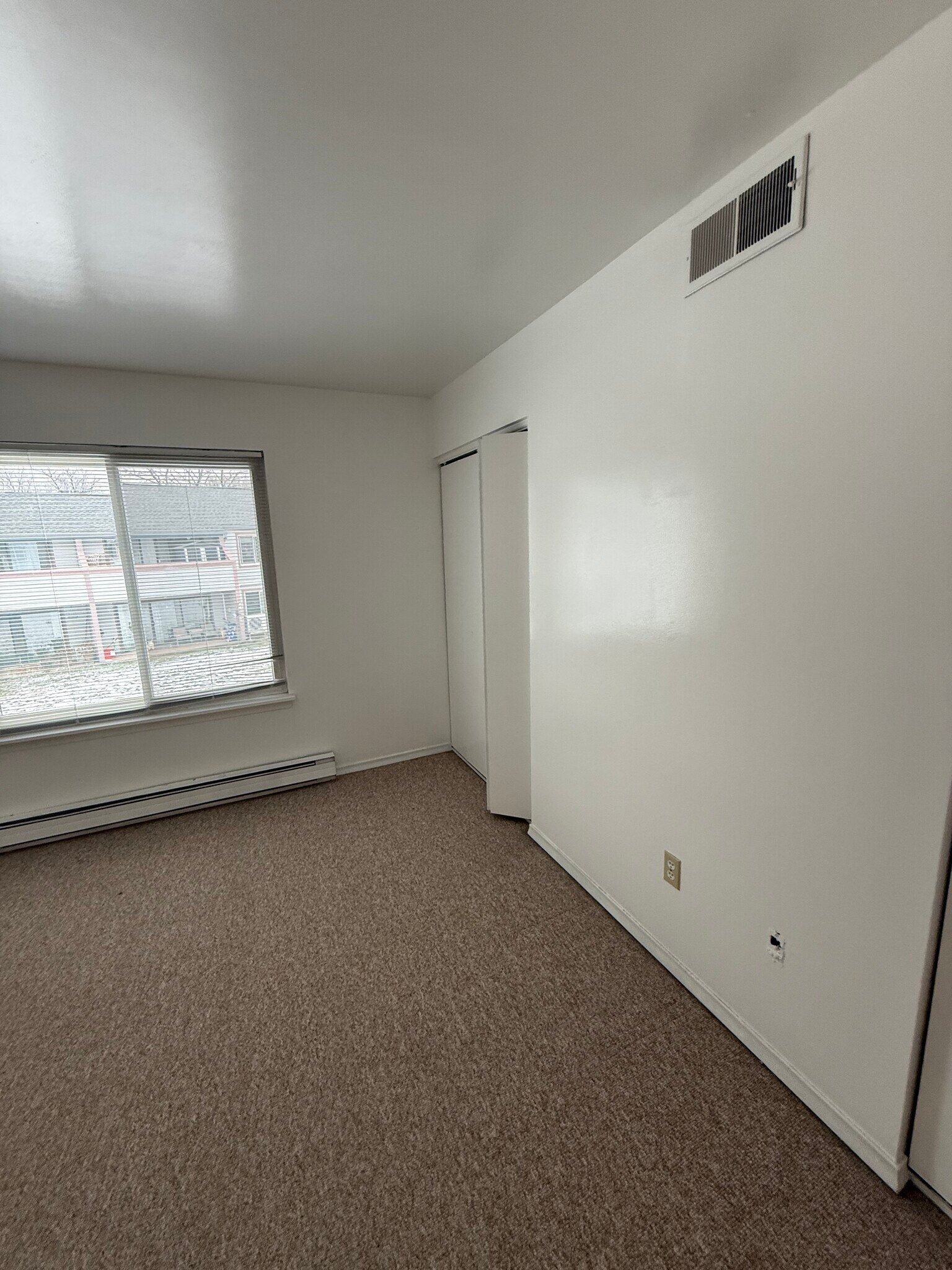 Building Photo - 96 Candlewood Dr