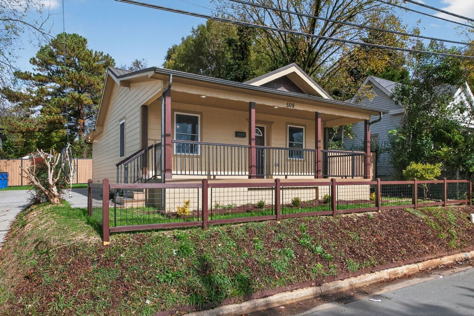 Building Photo - 509 Hoke St