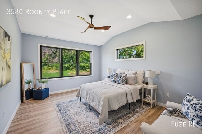 Building Photo - 3580 Rooney Pl