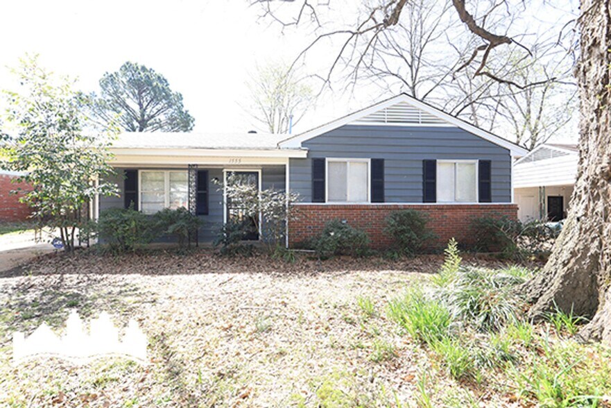 Primary Photo - 1555 Staunton Dr