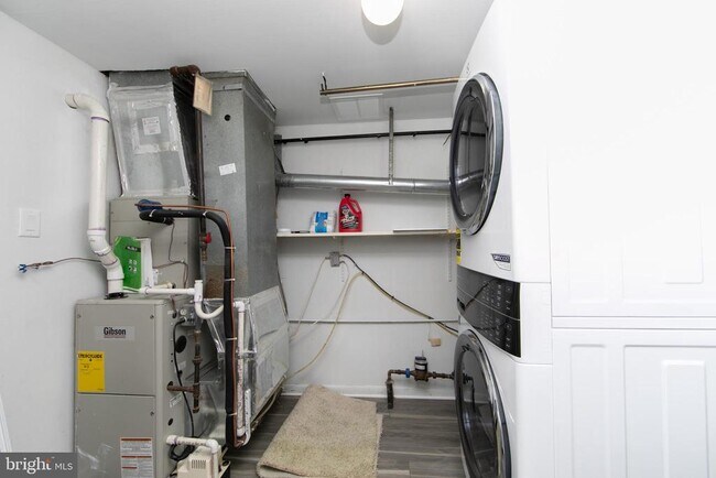 Building Photo - 363 Barton Run Blvd