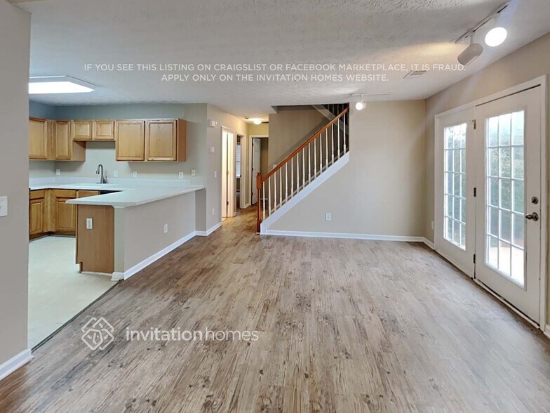 Building Photo - 6160 Mountain Top Pl