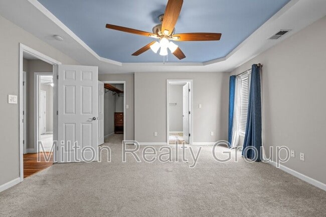 Building Photo - 11 Sawtooth Oak Cir