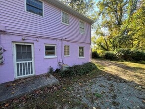 Building Photo - Walk to UNC!