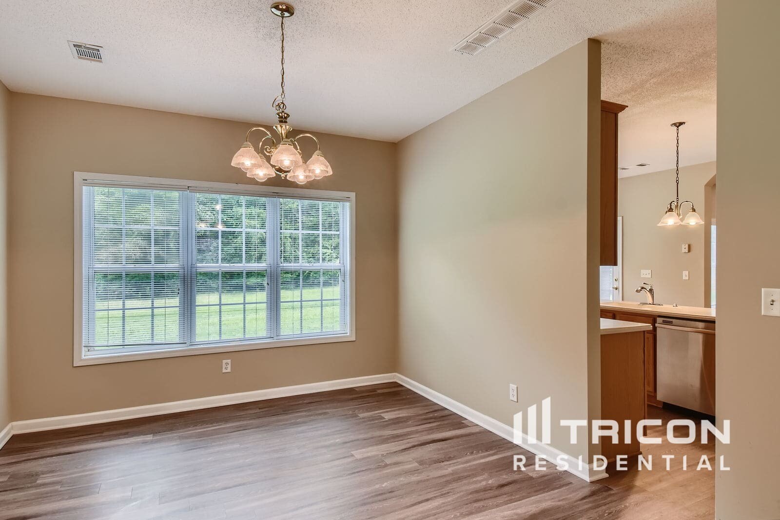 Building Photo - 110 Melrose Creek Dr
