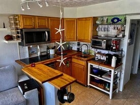 Building Photo - 6399 Azure Ln