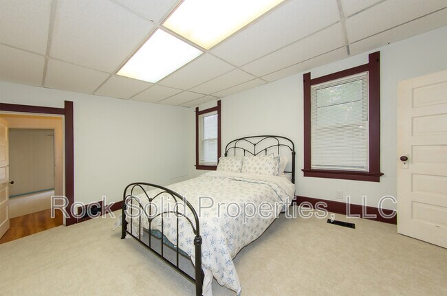 Building Photo - 1216 Talbot Ct