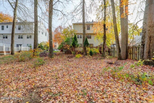 Building Photo - 12 Lone Star Ln