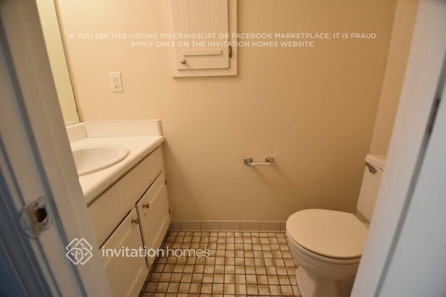 Building Photo - 4690 Cedar Brook Dr SE