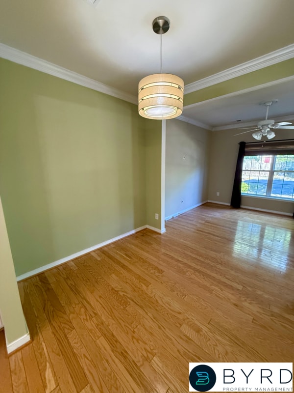 Building Photo - 8651 Millstream Dr