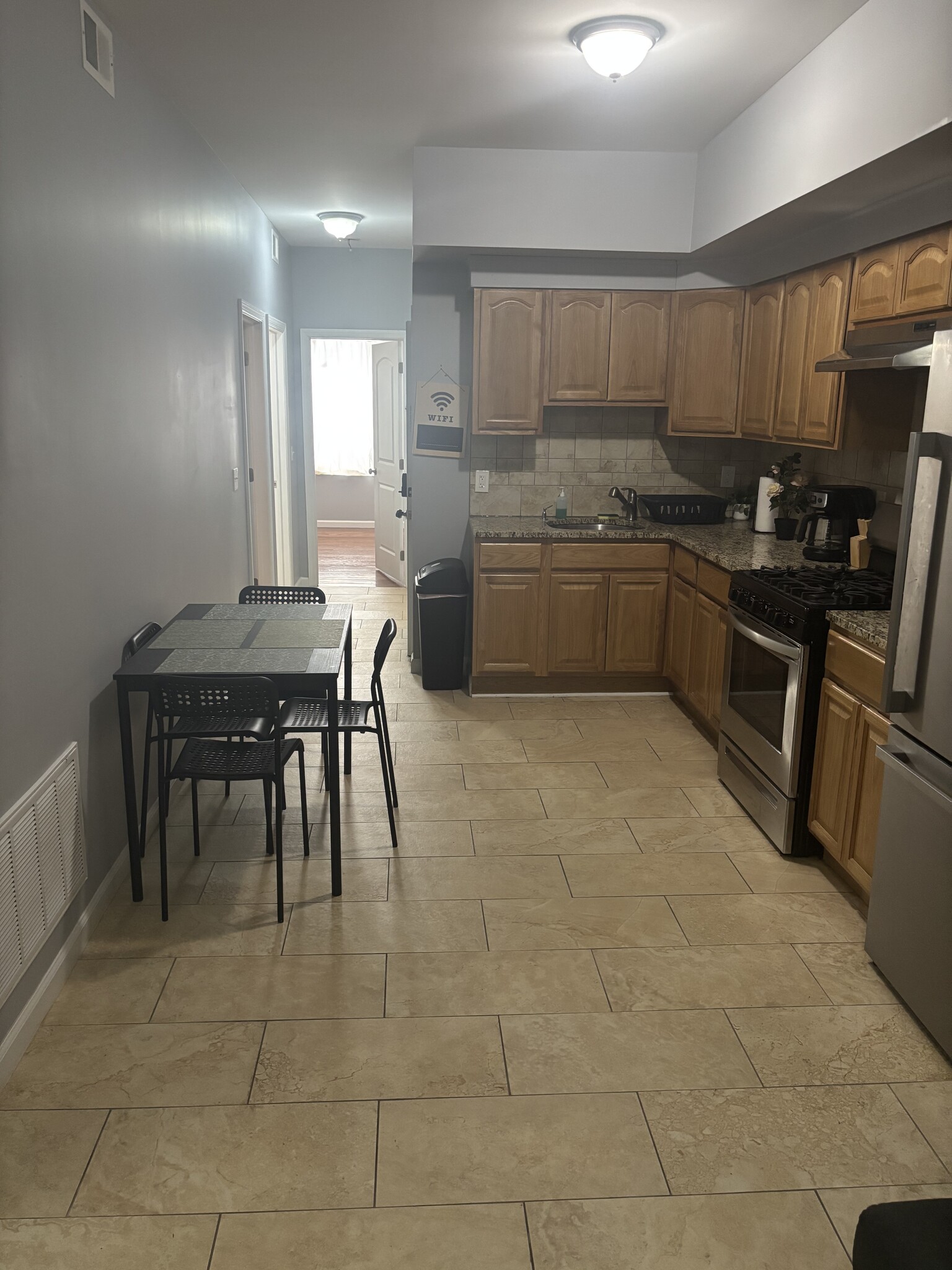 Building Photo - 142 Ripley Pl