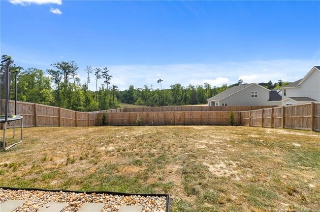 Building Photo - 173 London Dr