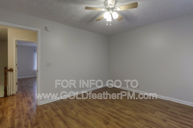 Building Photo - 1363 Benley St