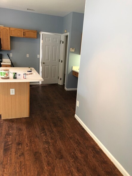 Kitchen - 103 Shephard Hill Dr