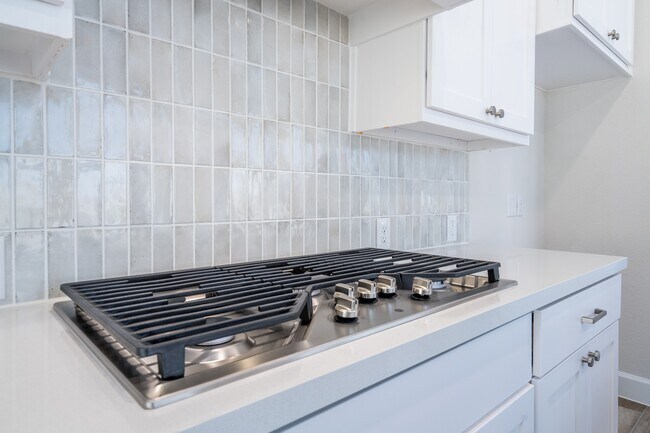 Building Photo - 30314 Ruby Frst Ct